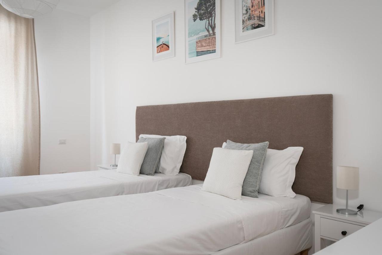 Appartement Santa Tecla Living Taramelli 66 *